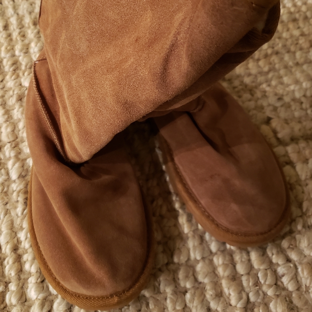 Simple Sheep Boots